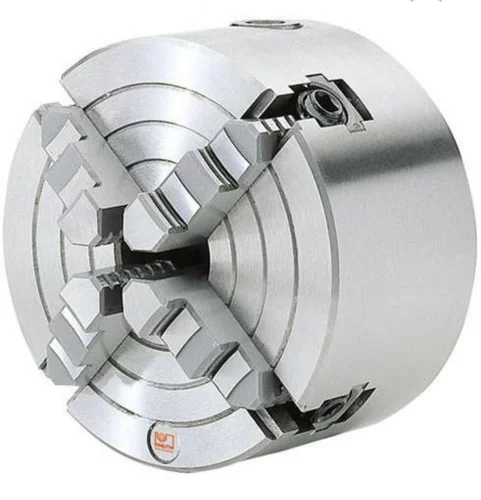 four jaw hand operated independent chuck